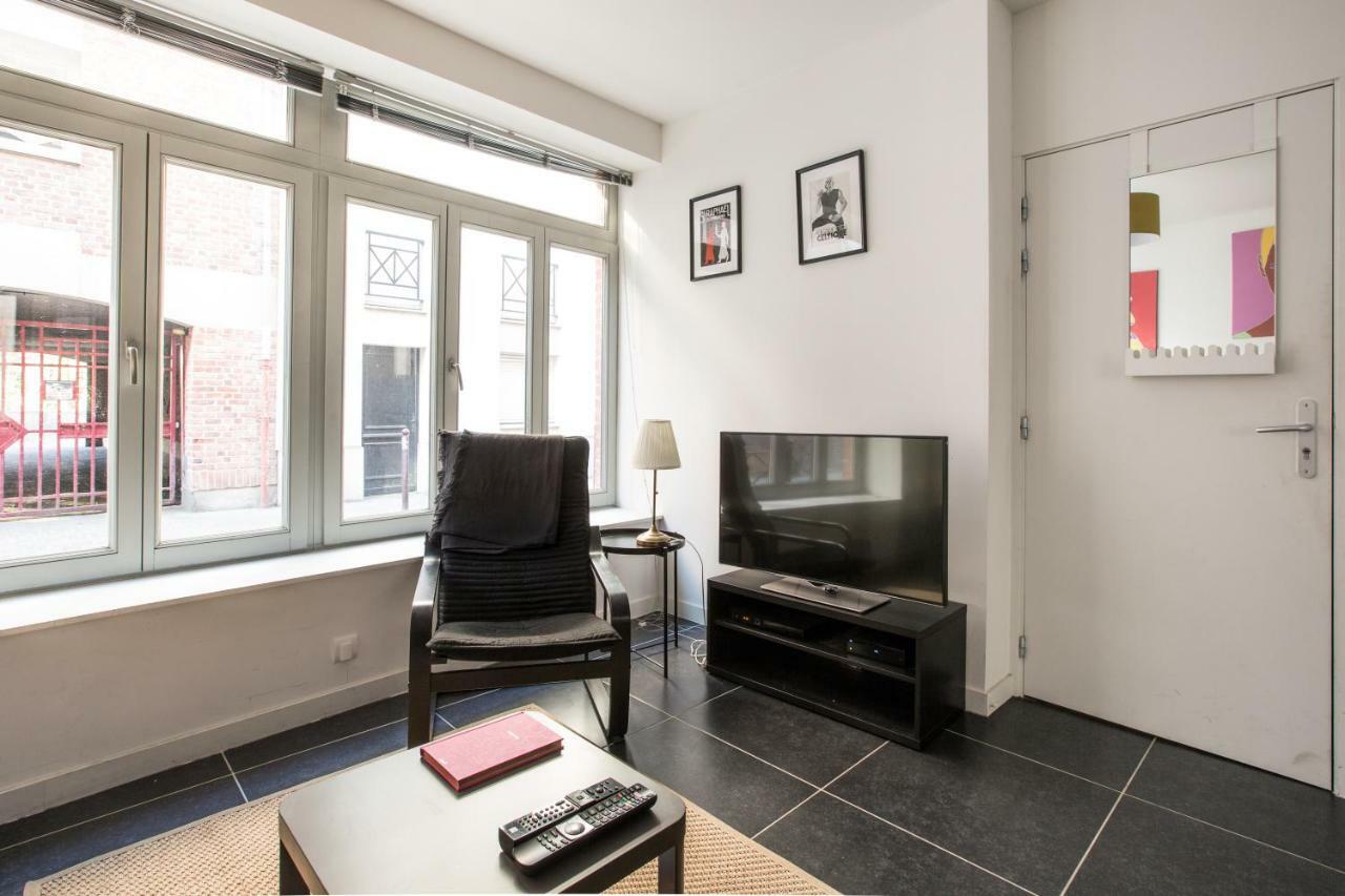 Charmant Appartement Au Coeur Du Vieux Lille Exterior foto